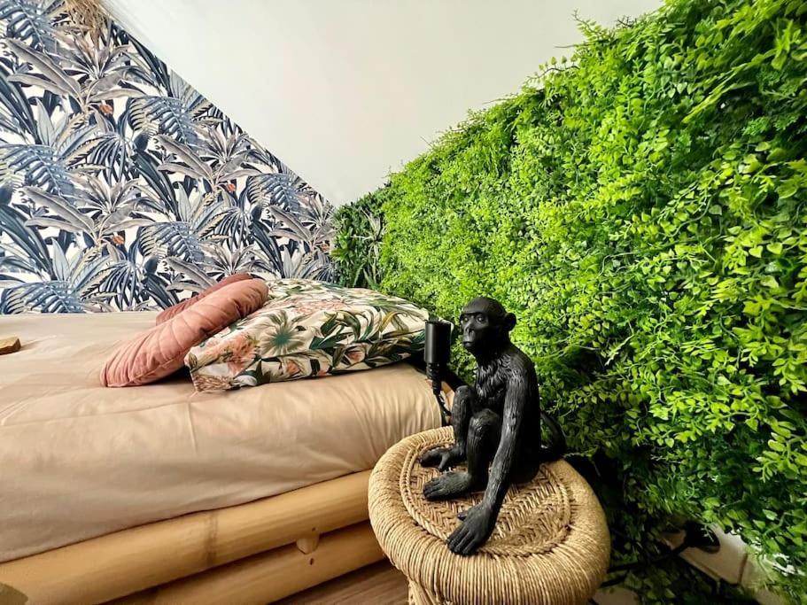 Souppes-sur-Loing Nuit Dans La Jungle - Love Room מראה חיצוני תמונה